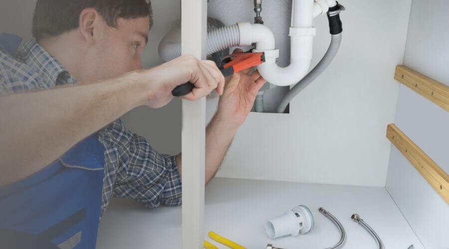 Professional tankless water heater installation in Gallatin, MO